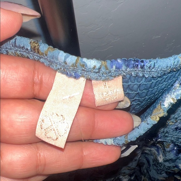 SOLD - Picture 2 of 7